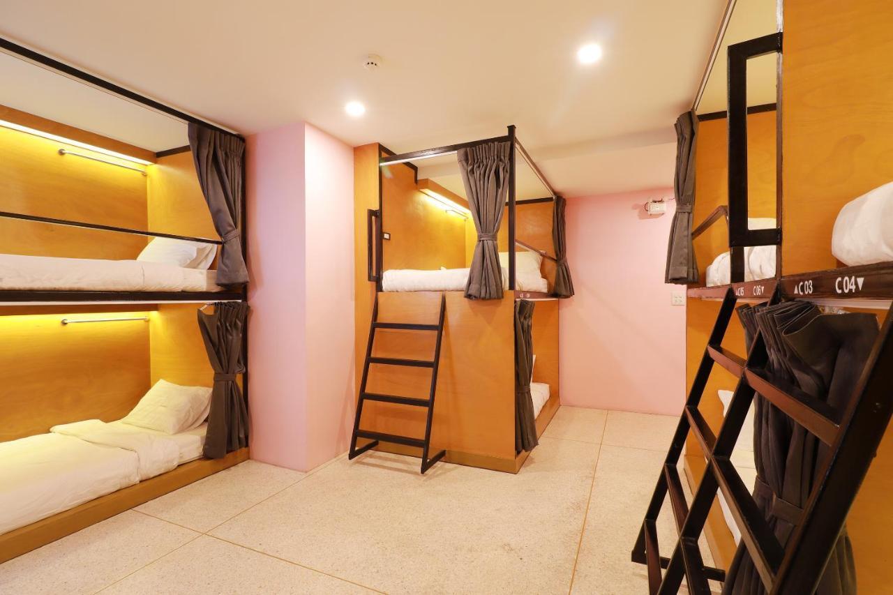 Le Light House & Hostel Chiang Mai Exterior photo